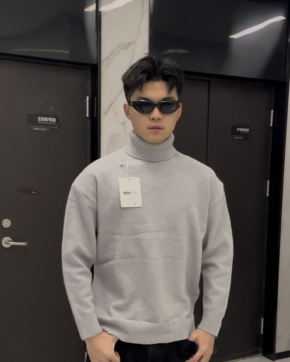 休闲冬季打底衫暗纹提花保暖毛衣秋冬针织衫