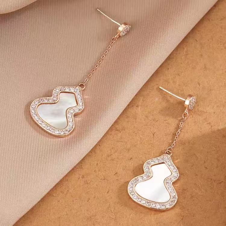 铜合金合成锆石耳饰 铜合金合成立方氧化锆E162 白葫芦流苏耳饰