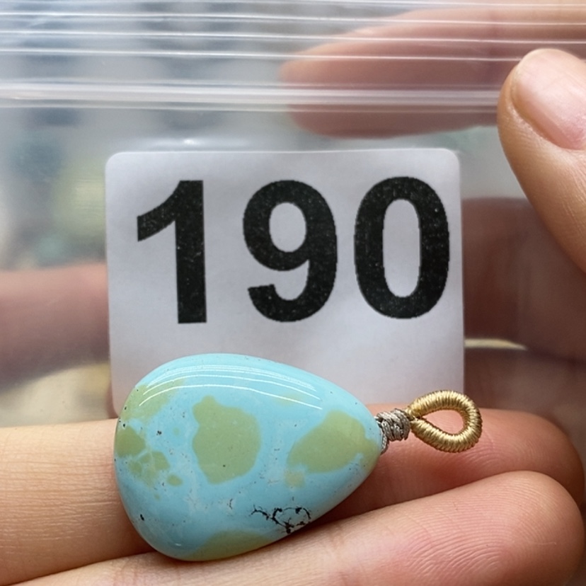 【闪购商品】绿松石颈饰未镶嵌