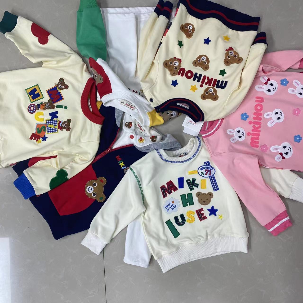 春夏秋冬款宝宝服装福袋（无瑕疵） 一年一次 卖完无补