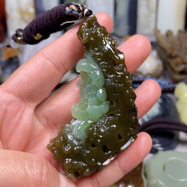 和田玉未镶嵌挂件