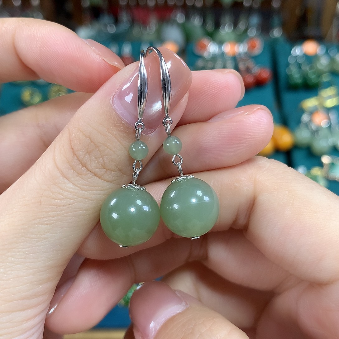 和田玉银S925镶嵌耳饰卡12左右