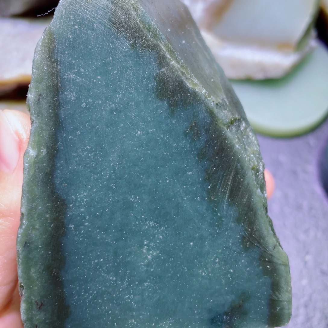 和田玉未镶嵌珠宝半成品