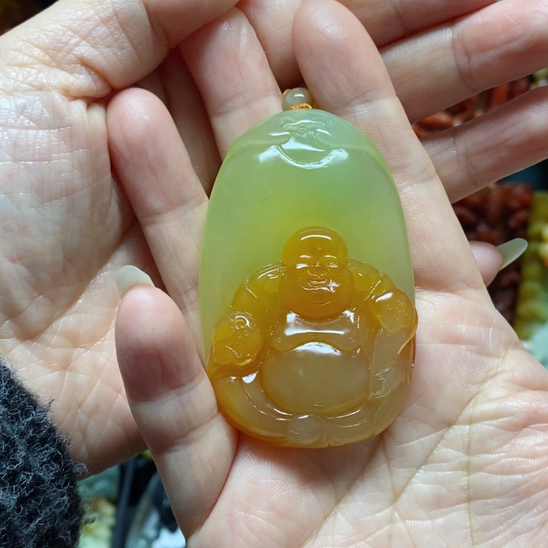 岫玉吊坠(赠链)未镶嵌半*闲