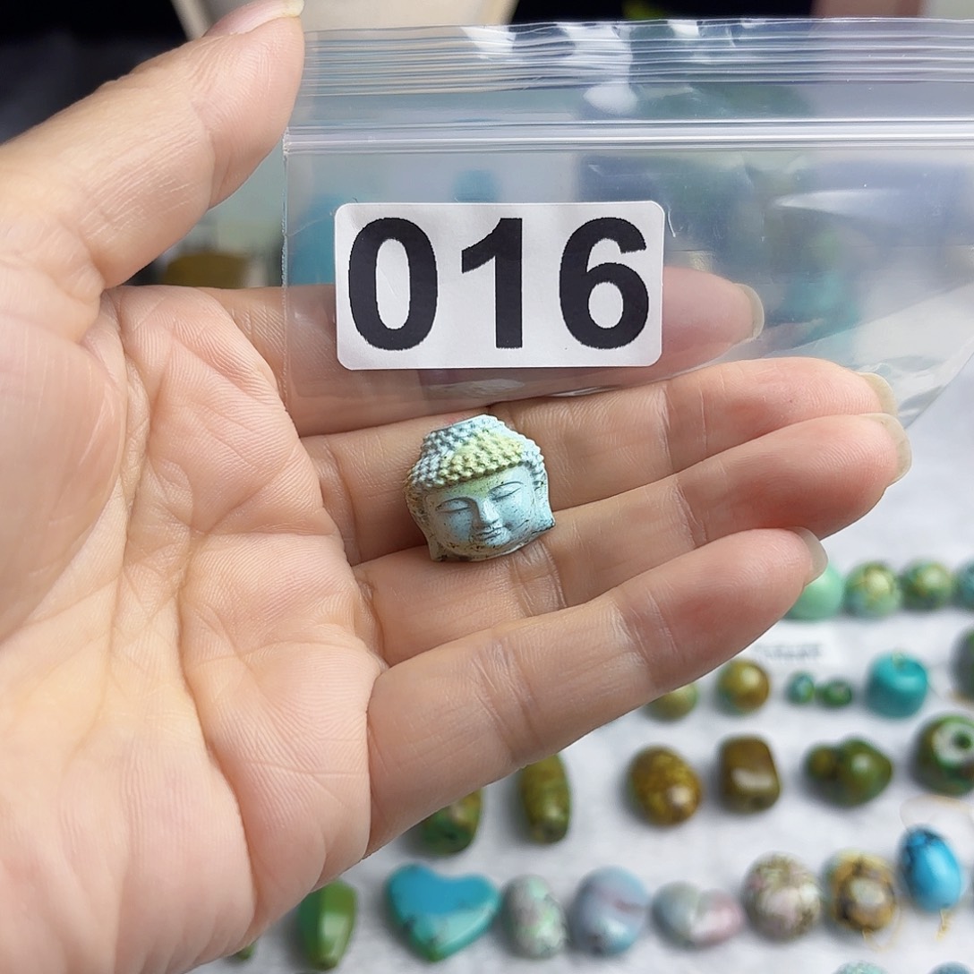 七***狗南红玛瑙未镶嵌珠宝奇石