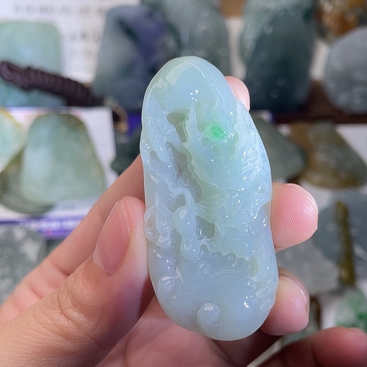 定制翡翠未镶嵌缅甸翡翠天然龙牌