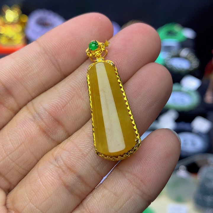 翡翠手链18K金镶嵌翡翠 
