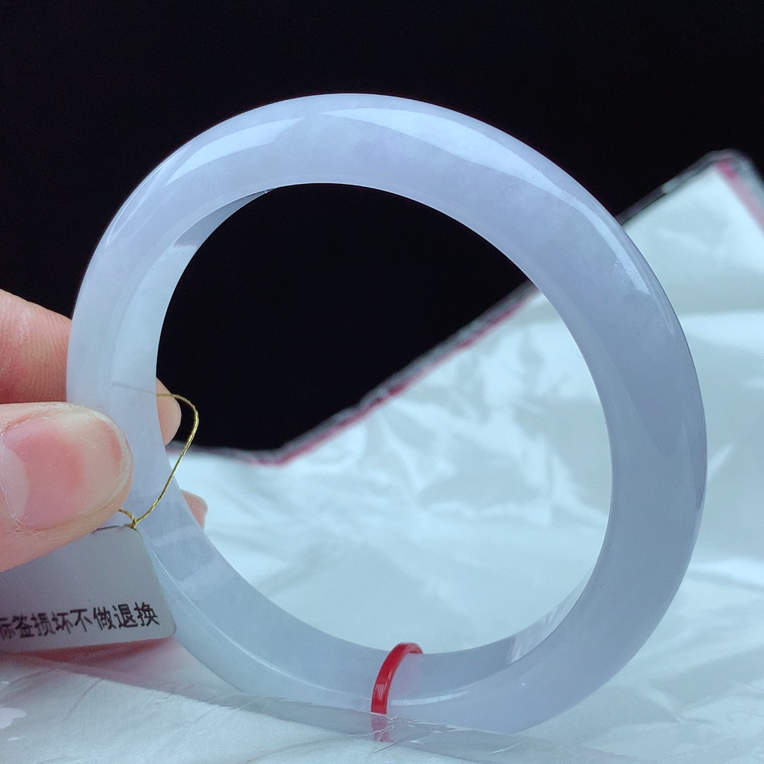 翡翠手镯未镶嵌月****圆58圈1902
