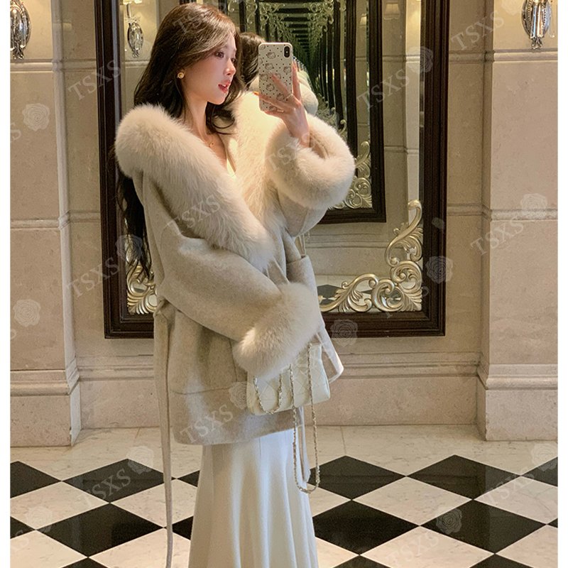 连帽女千金风中长款大袖毛呢外套气质时尚百搭洋气网红冬季韩版