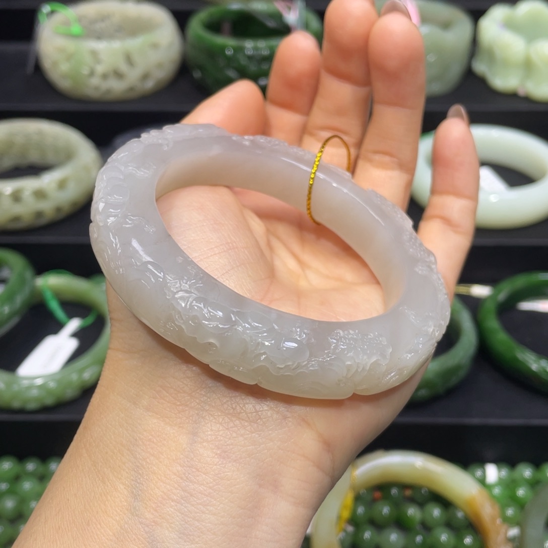 和田玉手镯56+圈口 编号94未镶嵌