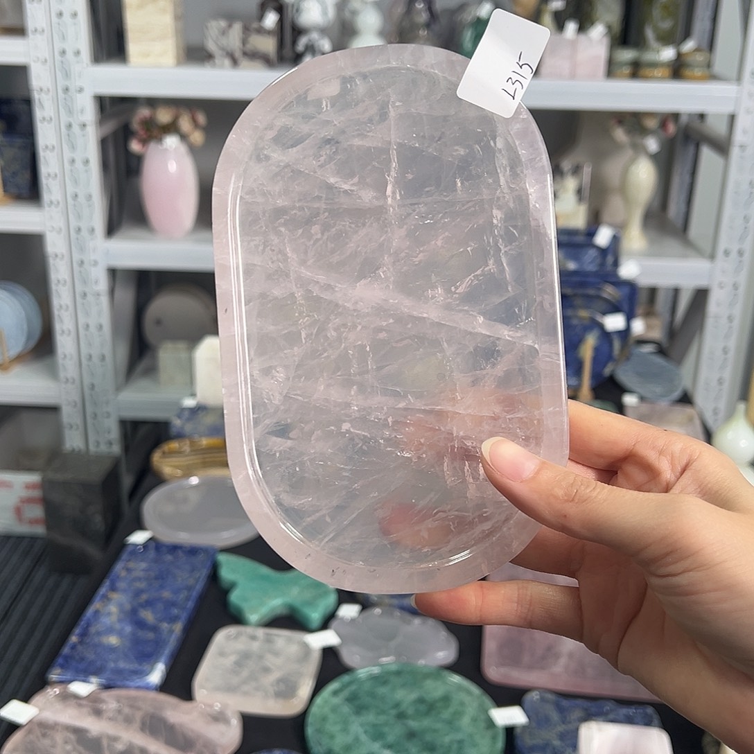 用***0石材冰透粉水晶。    315