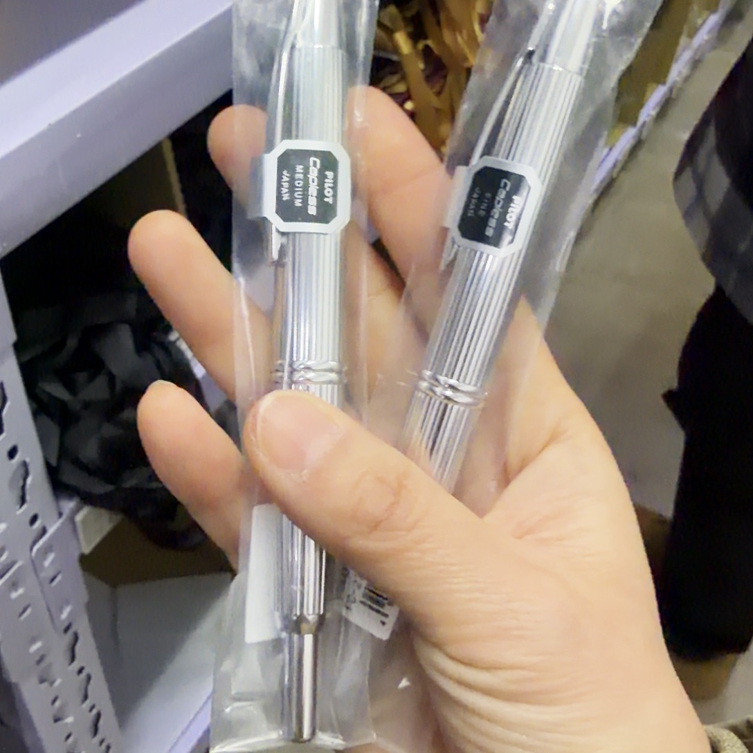 沧***心百樂條紋鋼筆F/M鋼筆2支裝