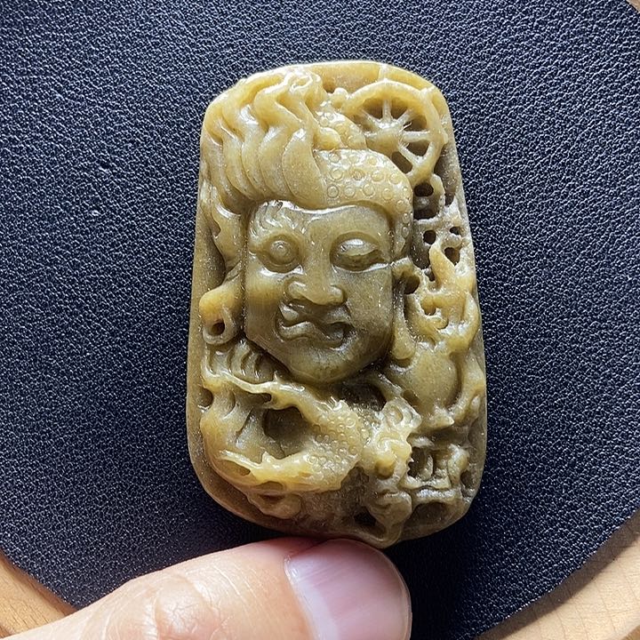 翡翠颈饰未镶嵌缅甸a货