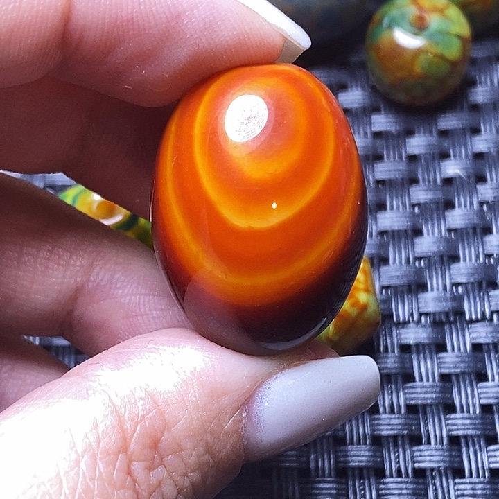 多***乐玛瑙/玉髓未镶嵌颈饰