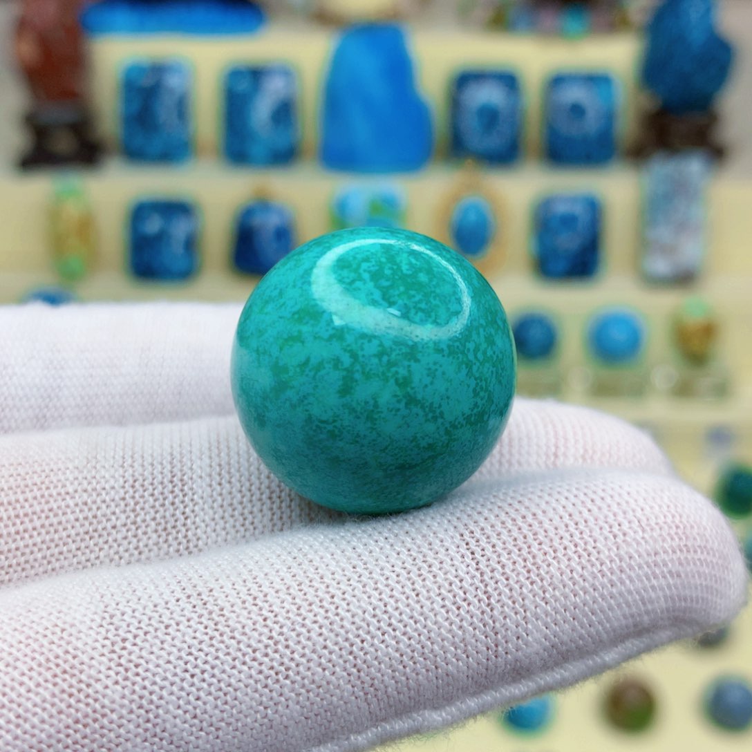 绿松石绿松石未镶嵌