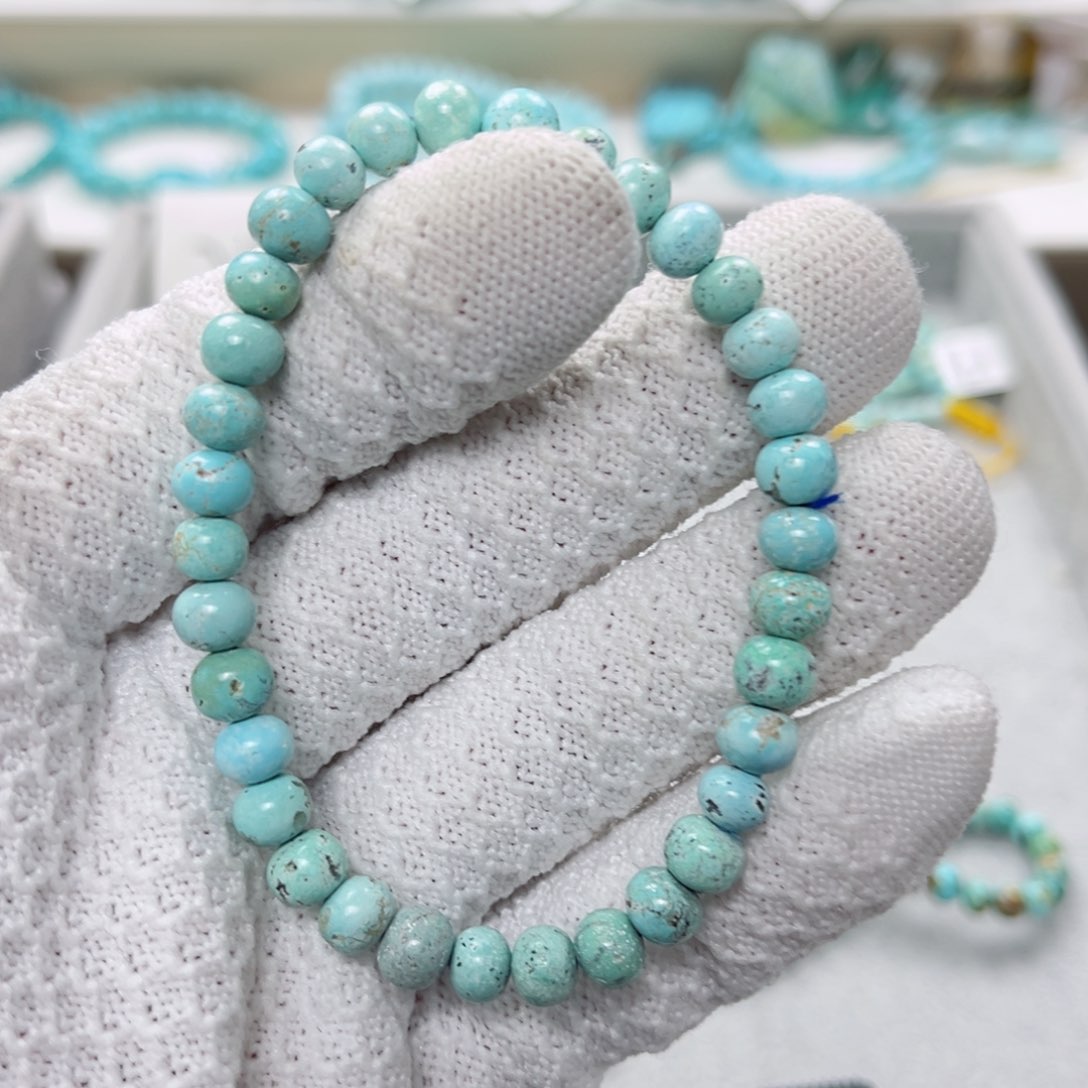 绿松石绿松石未镶嵌