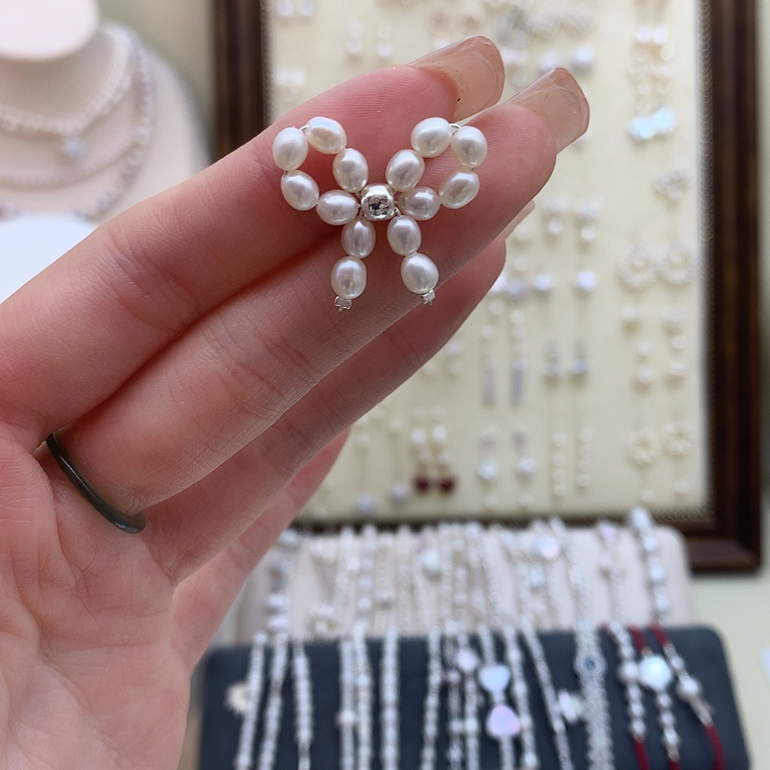 未镶嵌耳饰淡水珍珠