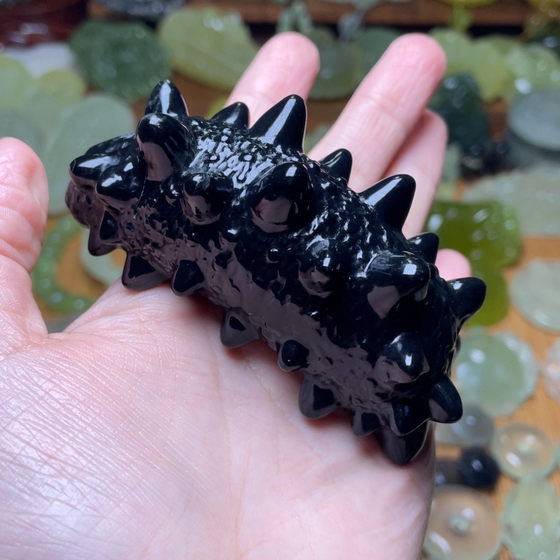 让***你蛇纹石玉未镶嵌手把件