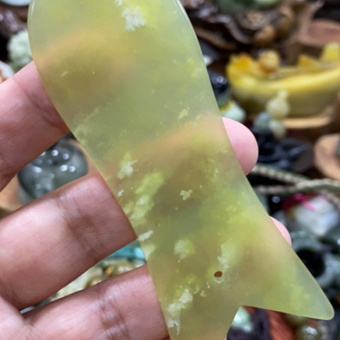 蛇纹石玉未镶嵌手把或挂件