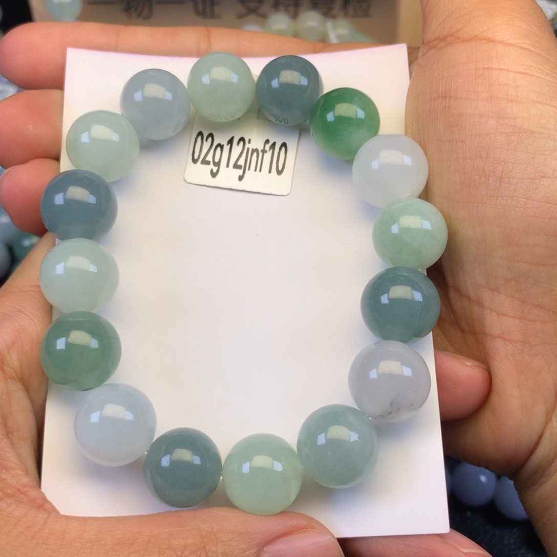 翡翠颈饰未镶嵌忘***草天然缅甸翡翠