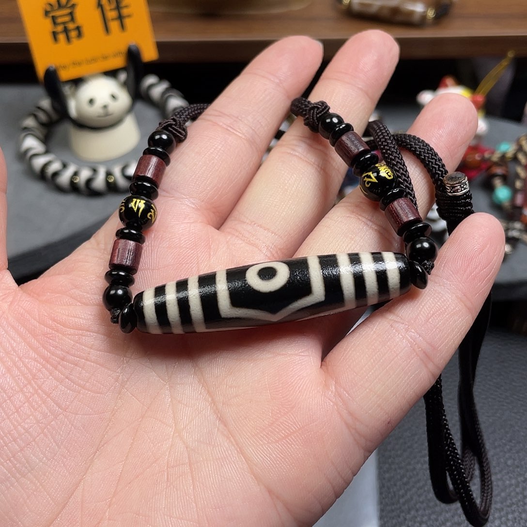 温***水玛瑙/玉髓未镶嵌颈饰