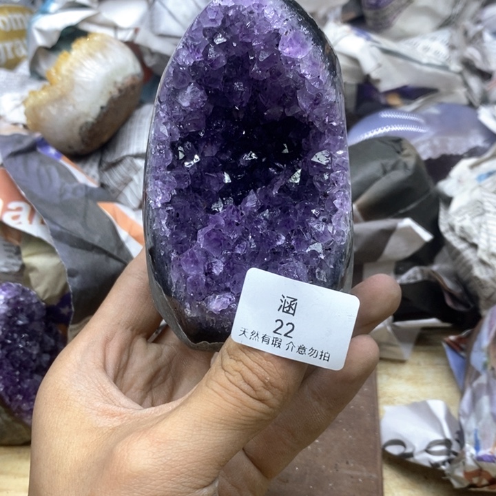 未镶嵌水晶大型摆件（非配饰）