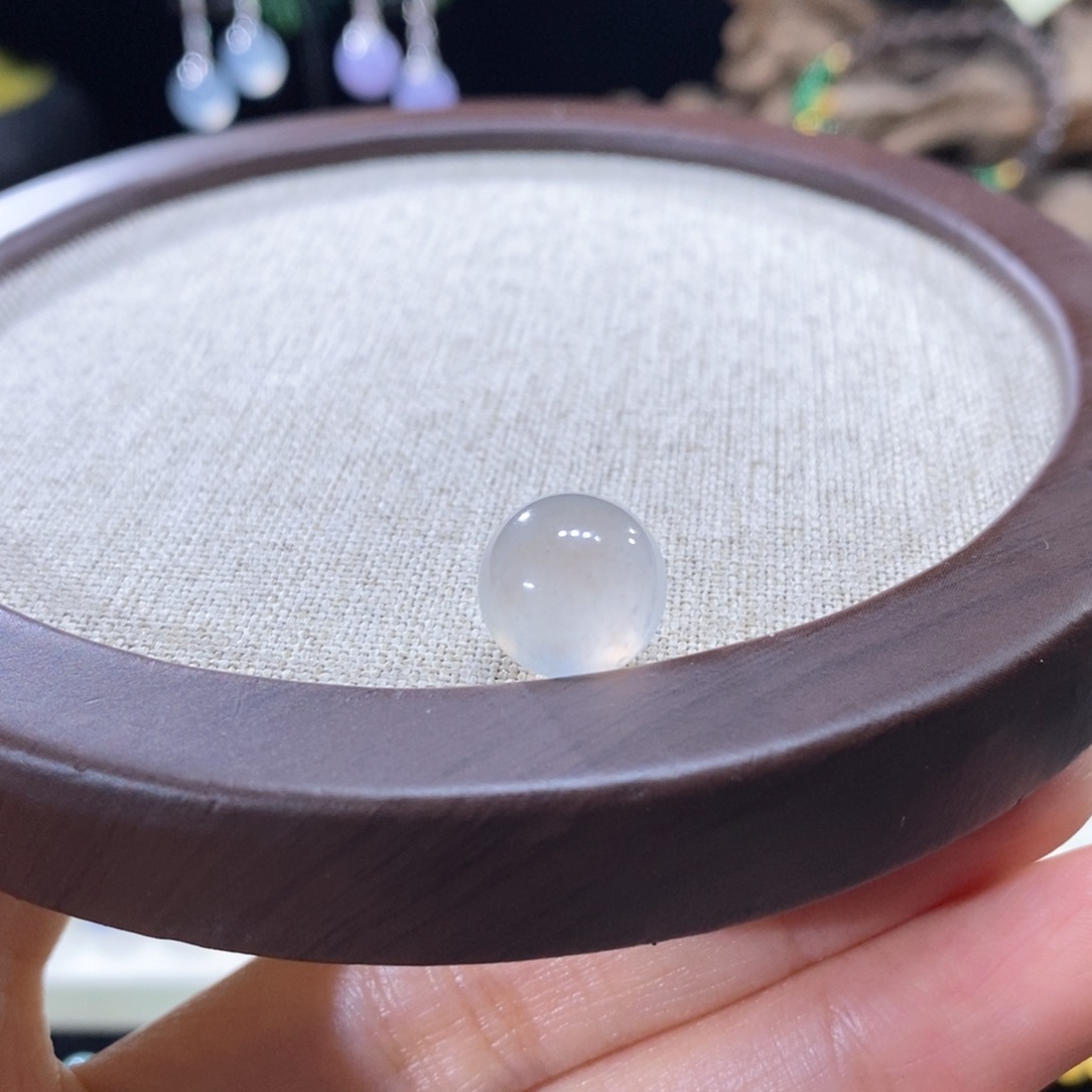 翡翠未镶嵌颈饰翡翠冰茶圆珠12+mm