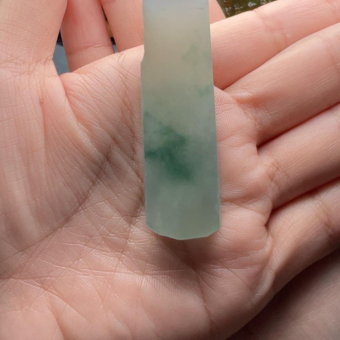 未镶嵌定制翡翠不包工