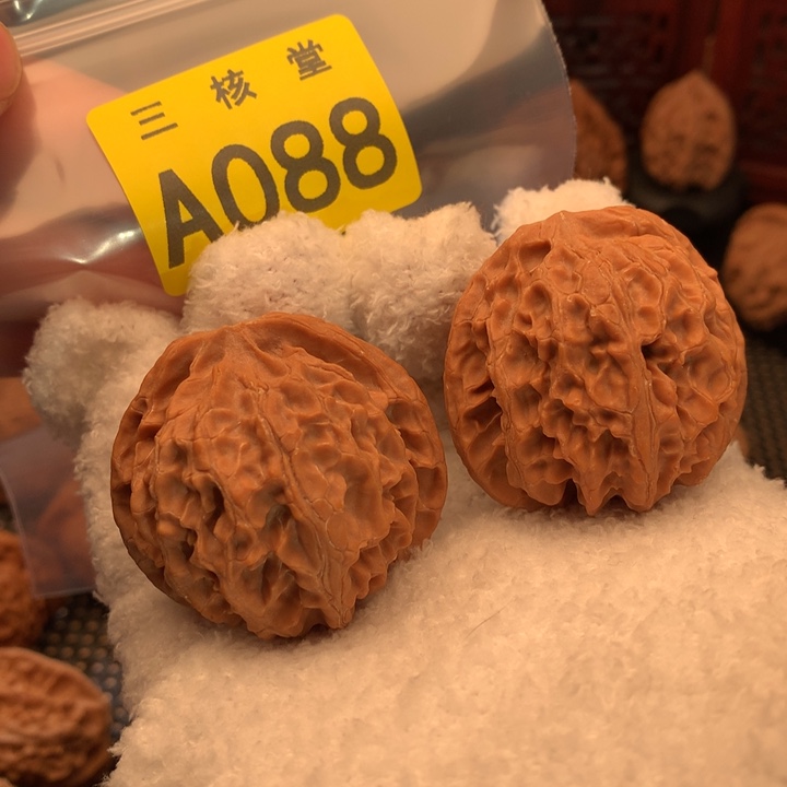 文玩核桃吊坠苹果41