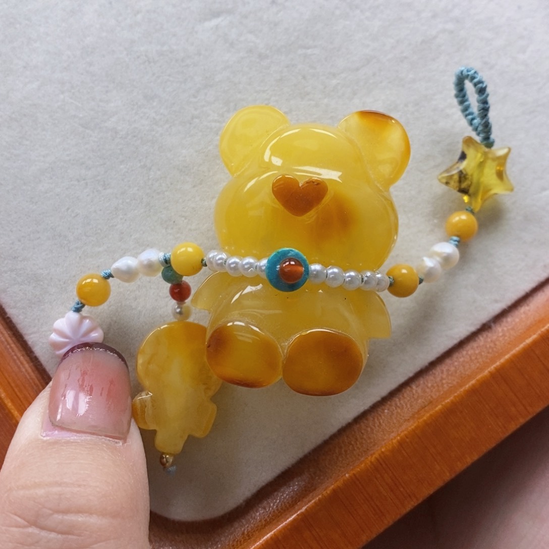 琥珀珠宝奇石未镶嵌