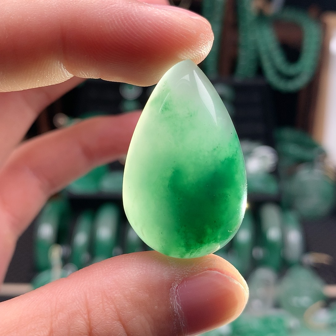 石英质玉吊坠(不含链)未镶嵌