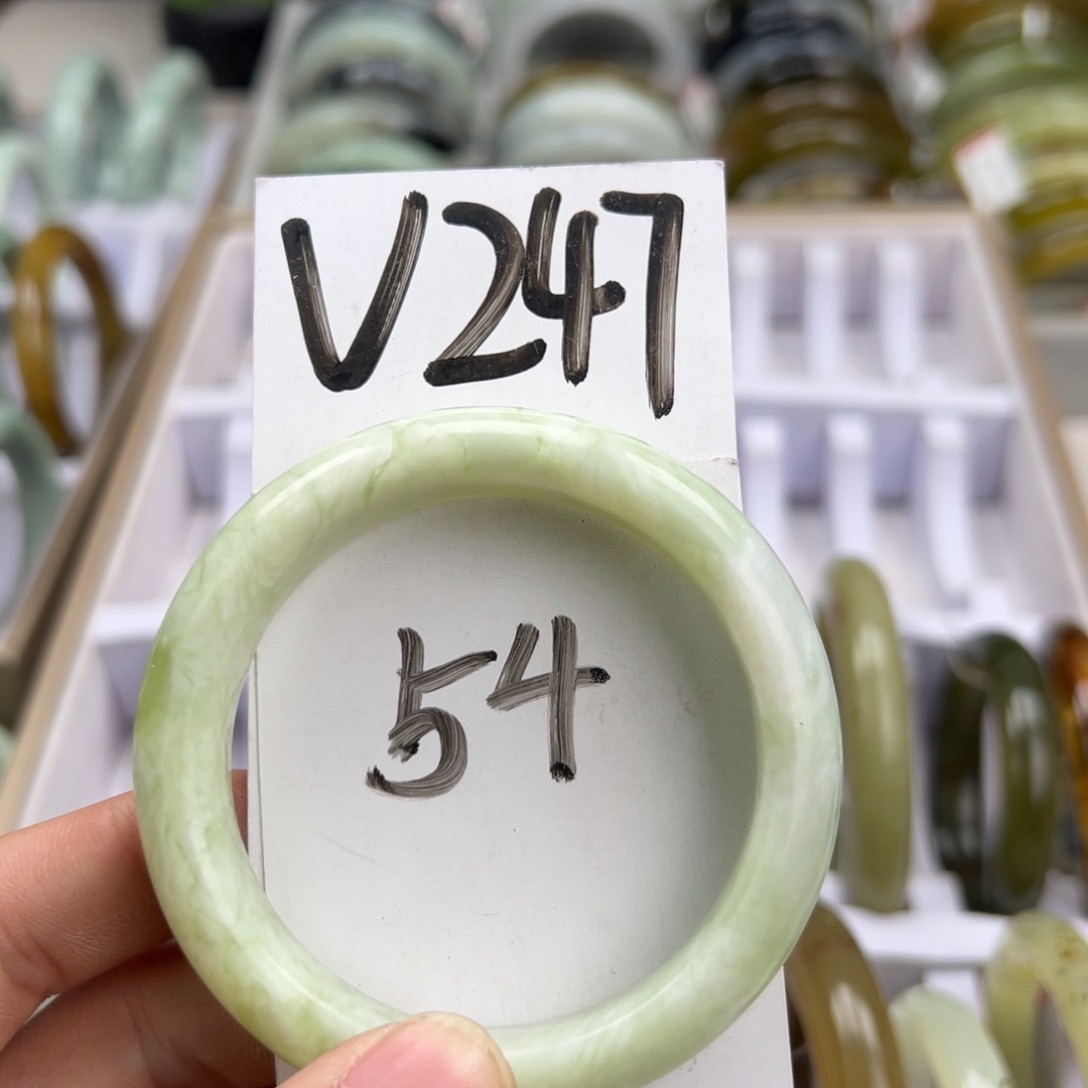 岫玉手镯未镶嵌天然岫玉微瑕