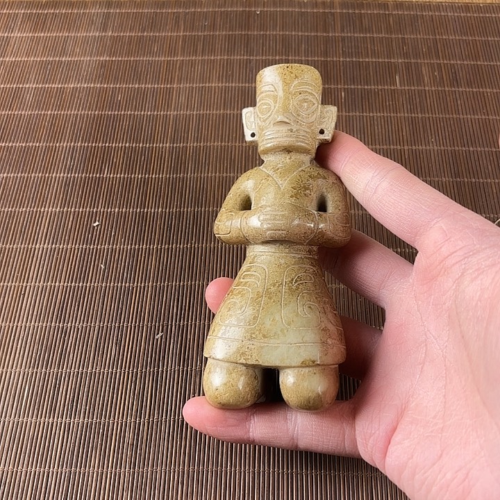 用***1和田玉未镶嵌挂件