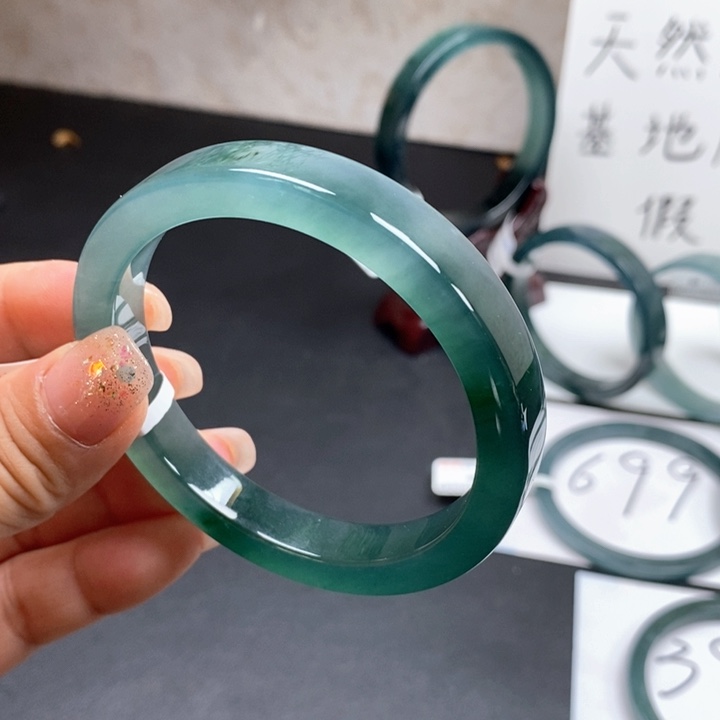 翡翠手镯未镶嵌57尺寸