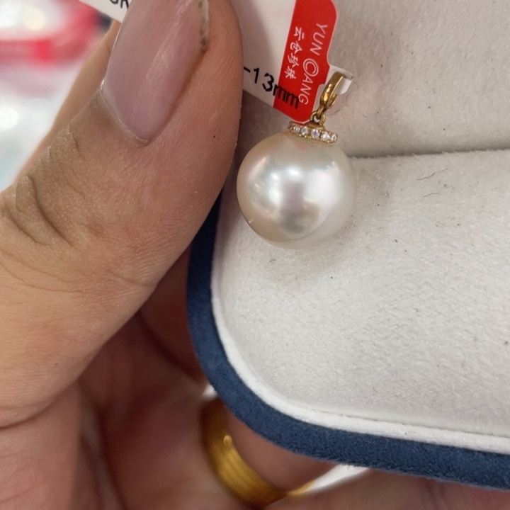 颈饰海水珍珠18K金镶嵌