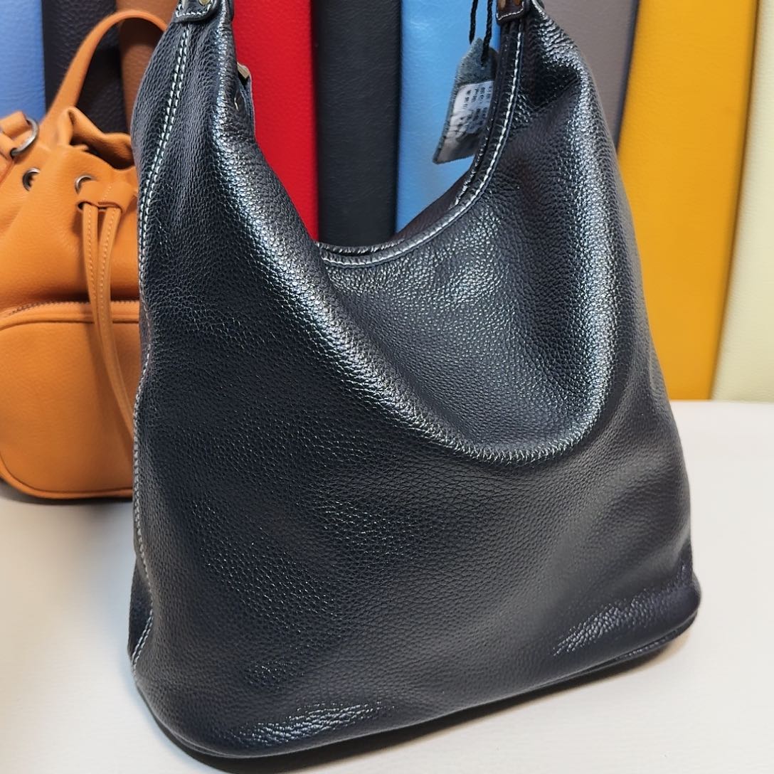 头层牛皮水桶包包