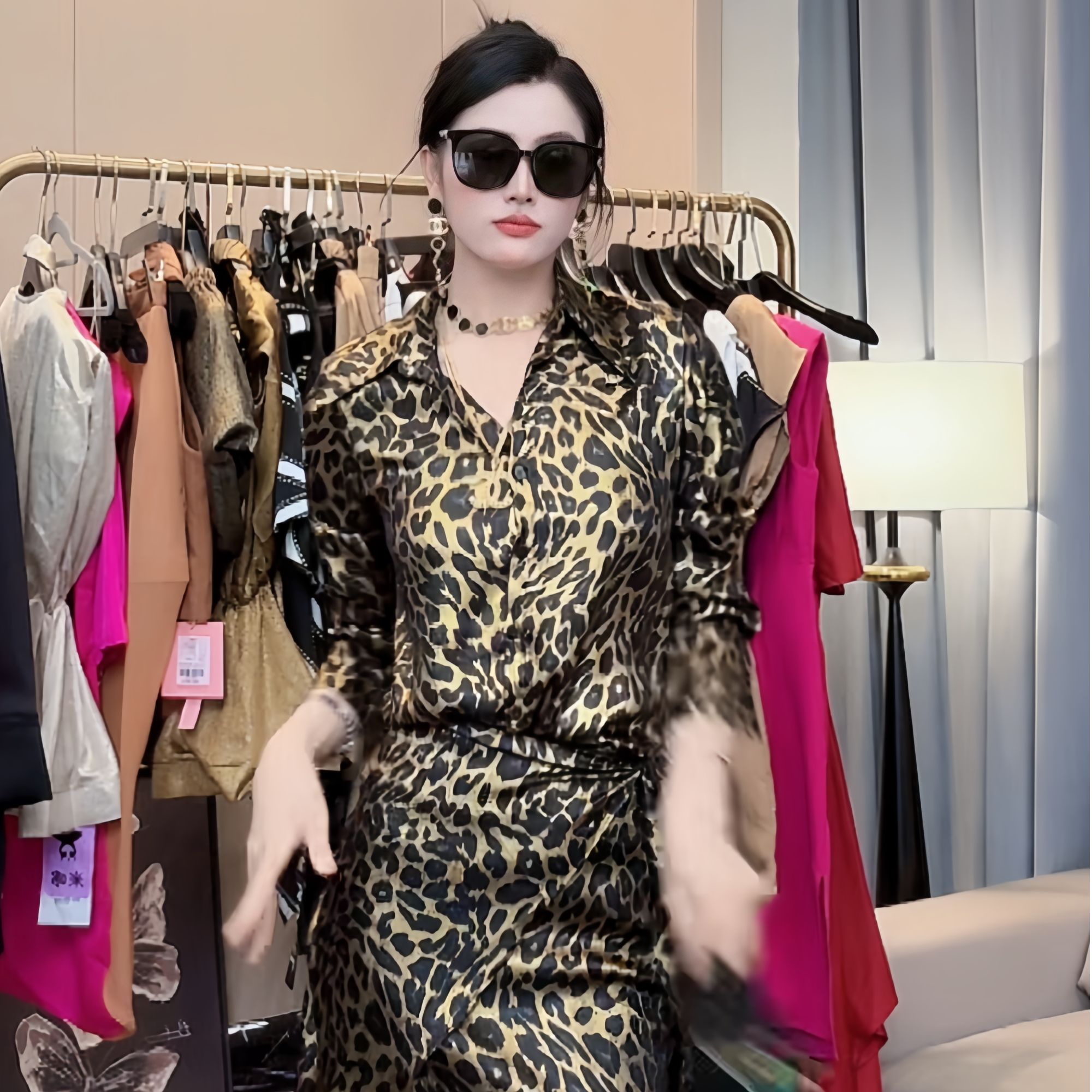 莹莹红人馆时尚气质百搭设计师款复古女装90270012