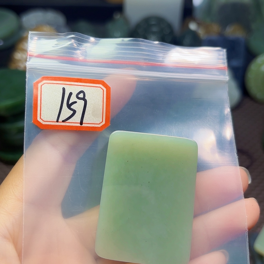 和田玉未镶嵌珠宝半成品西*烛