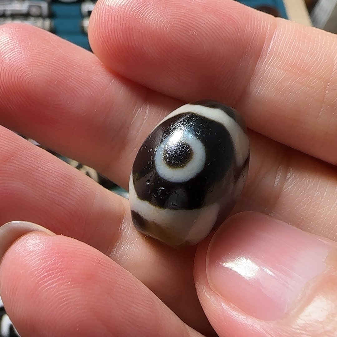 树脂制品浓*～脖挂吊坠