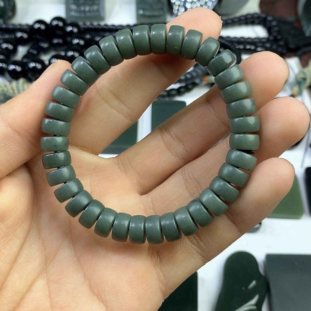 和田玉手链未镶嵌