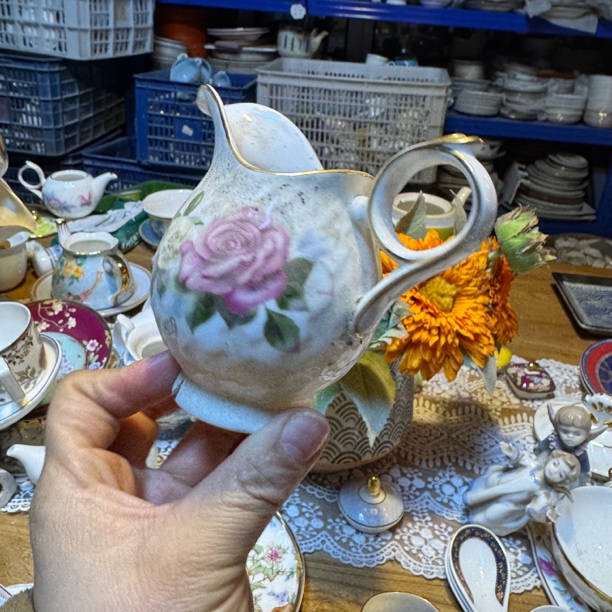 外贸尾单蔷薇款奶壶微瑕