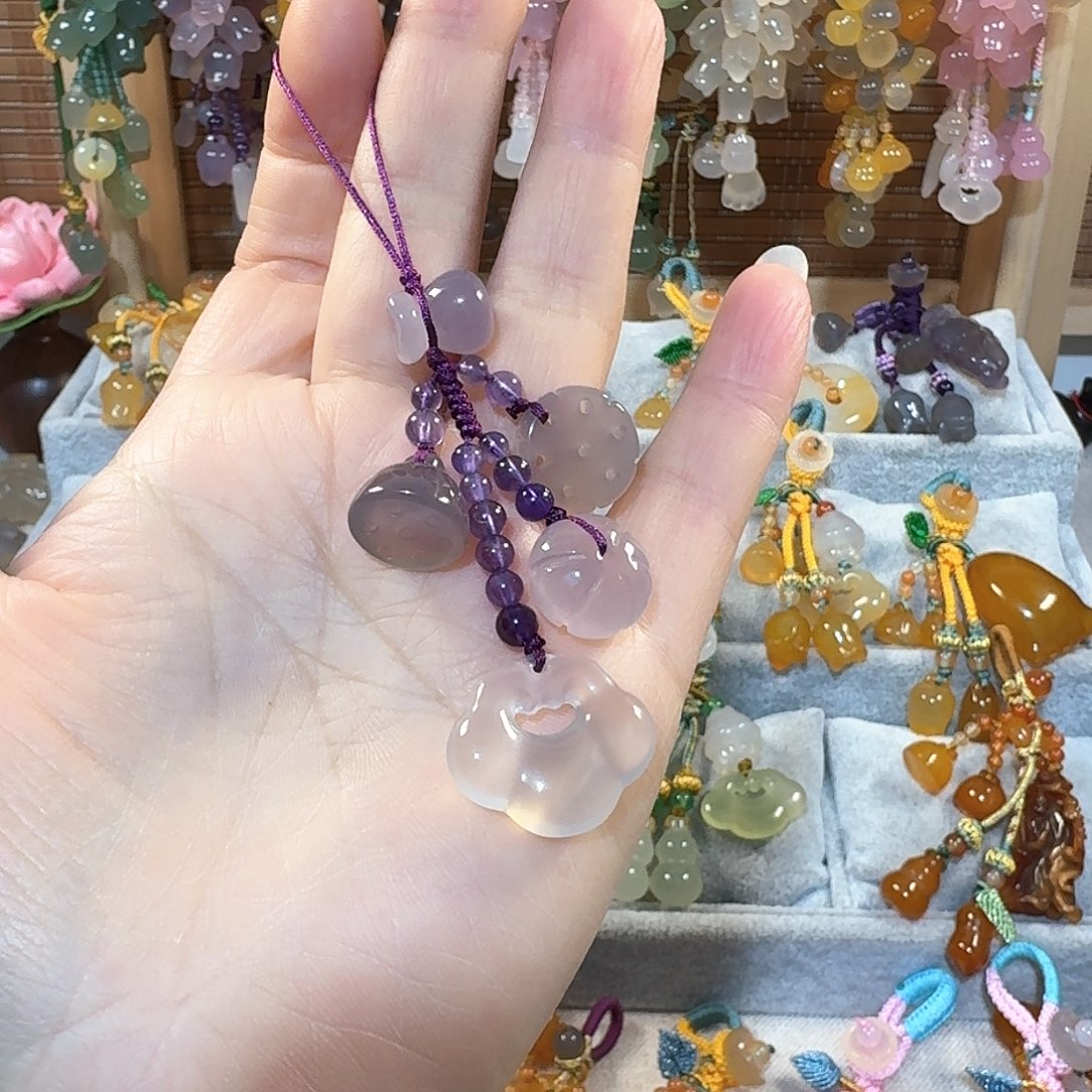 玛瑙/玉髓福利款挂件通货料子不挑带有包容点未镶嵌