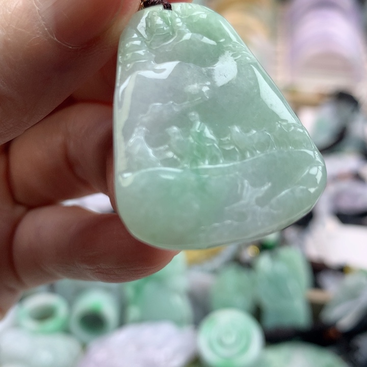 翡翠未镶嵌颈饰吊坠