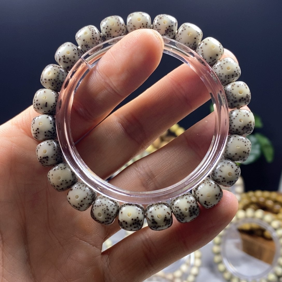 星月菩提手串10黑冰大眼睛