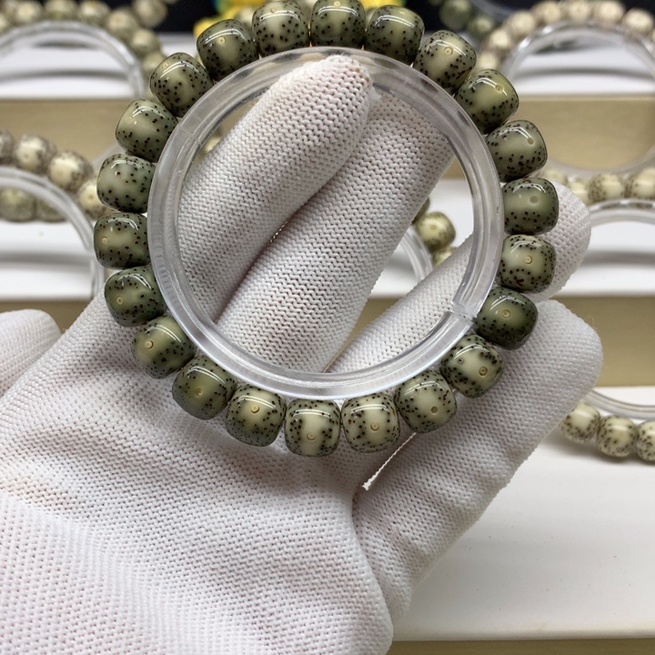 小***子星月菩提手串绿包白单凤眼10.5/9.5