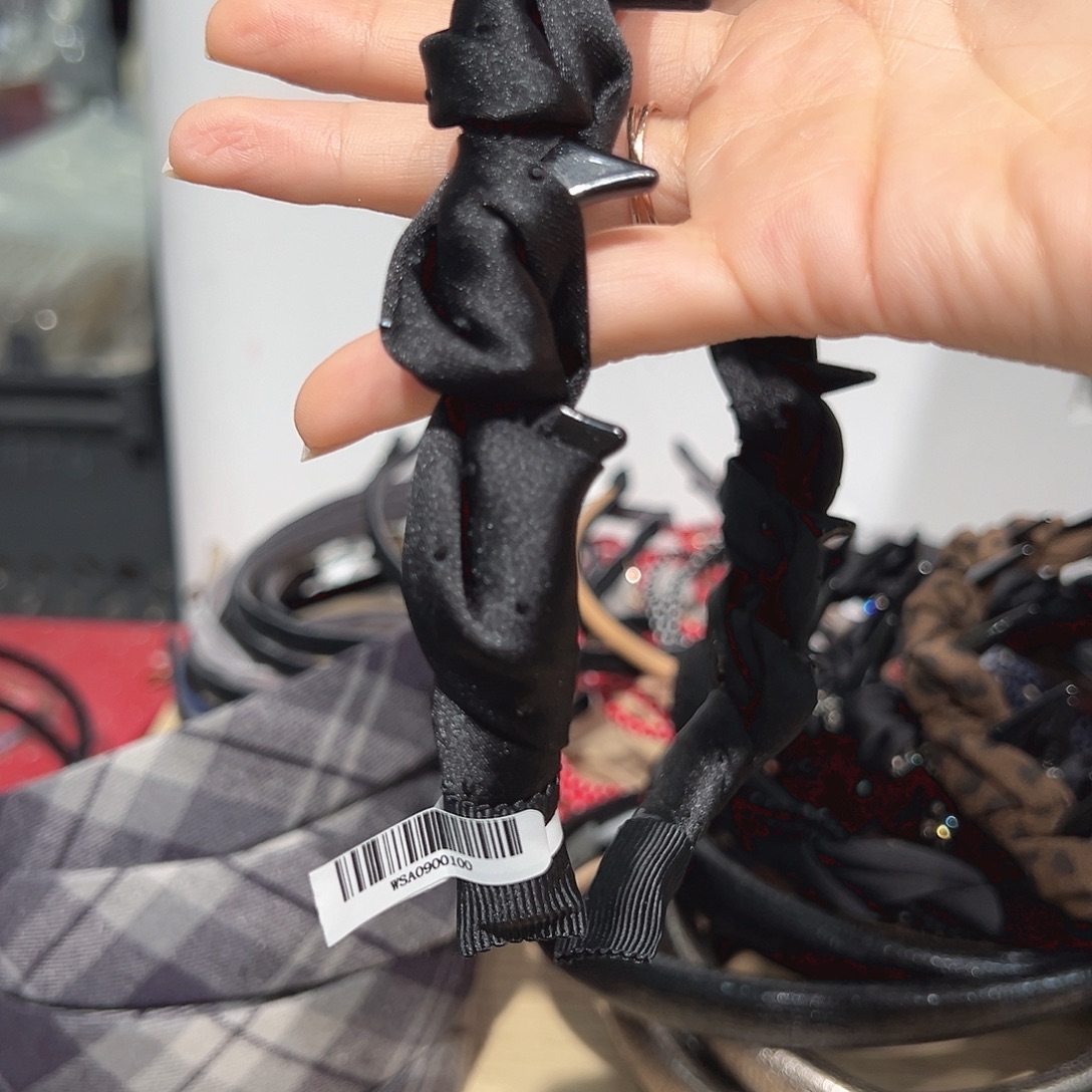 非金属黑色烫钻带齿发箍