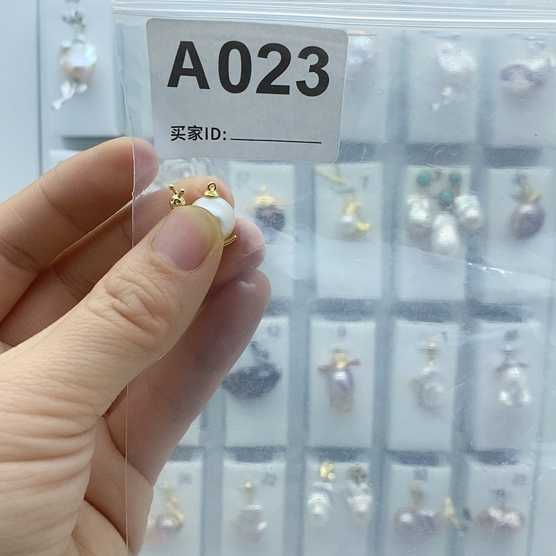 淡水珍珠颈饰钛钢