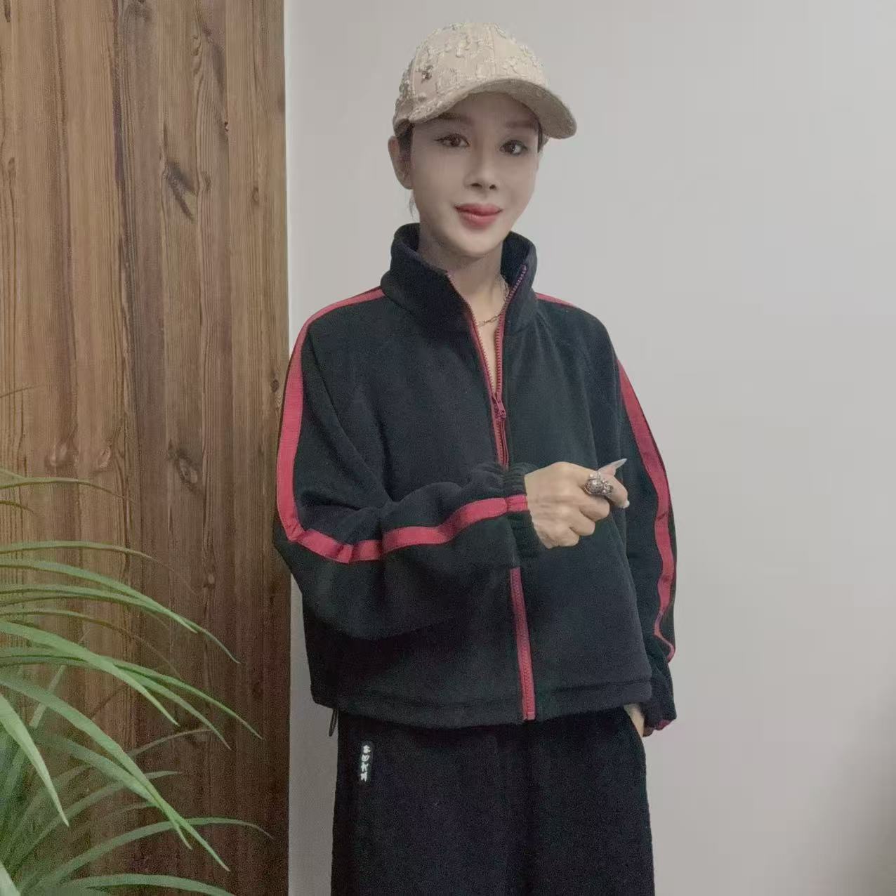 工厂店1017原创新款开衫加绒加厚长袖外套潮牌宽松大版型气质秋冬