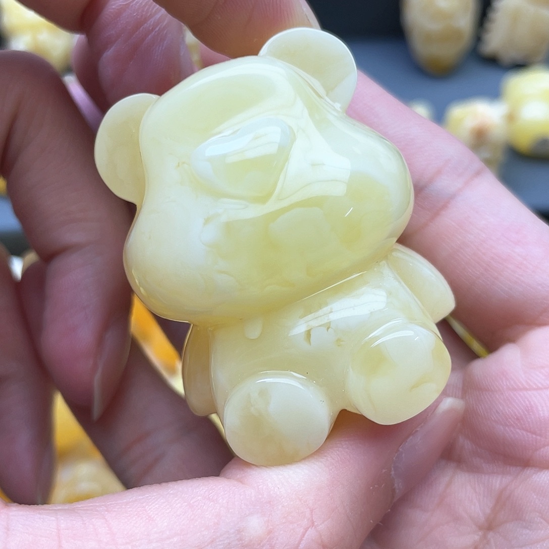 琥珀裸石未镶嵌蜜蜡