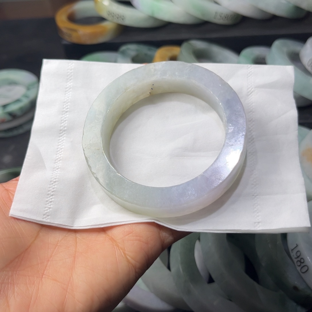 定制翡翠手镯未镶嵌